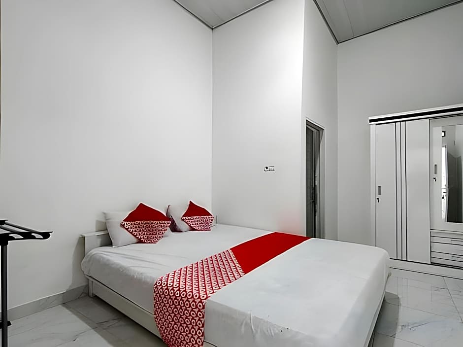 OYO 91886 Bfs Homestay Syariah