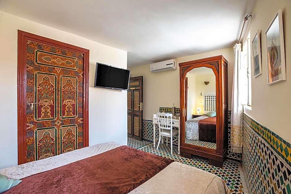 Dar Kika Salam By DKS