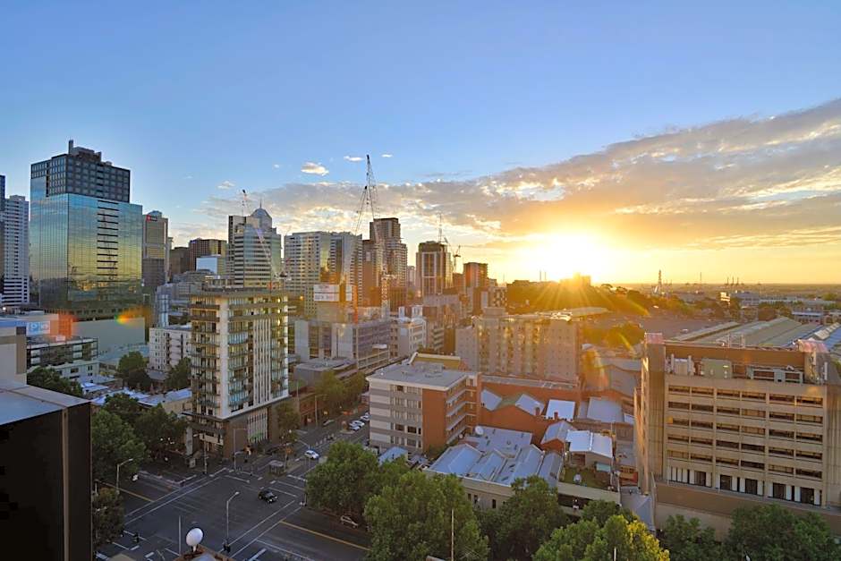 Mercure Melbourne Therry Street