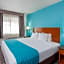 Howard Johnson by Wyndham National City/San Diego South