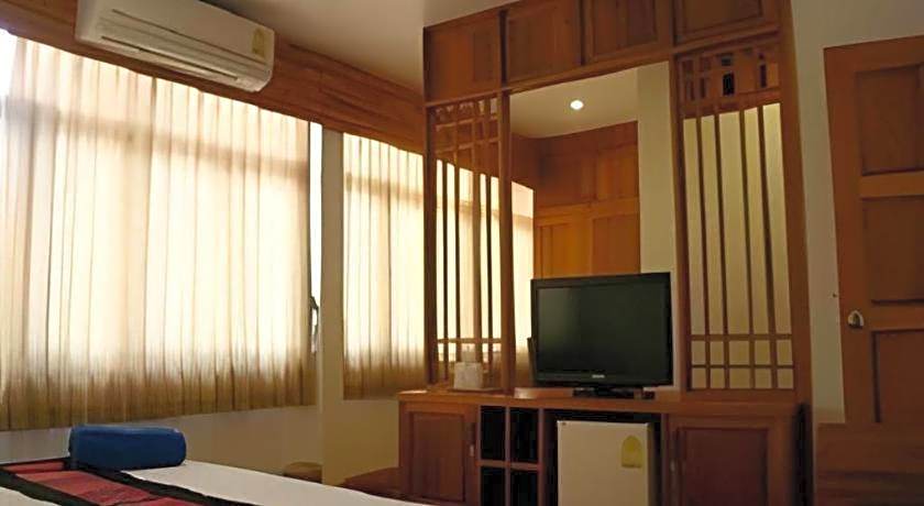 Sukkasem Hotel