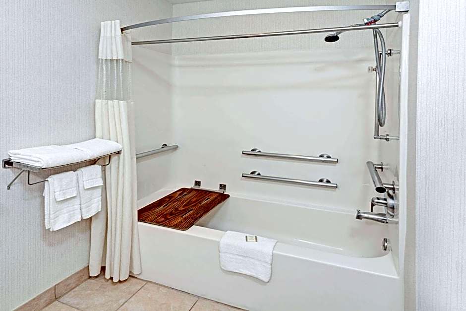Red Lion Inn & Suites Elk Grove Village, IL