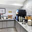 Hillstone Inn Tulare, an Ascend Collection Hotel