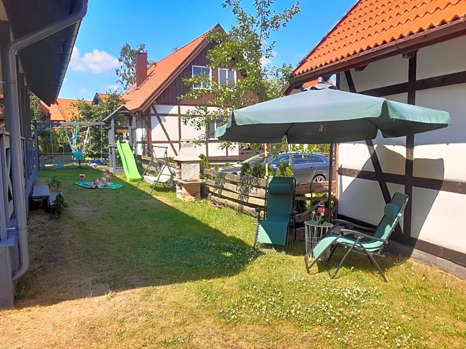 DOMEK U FLORIANA I KONRADA