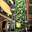 MONTOWNIA Lofts & Experience