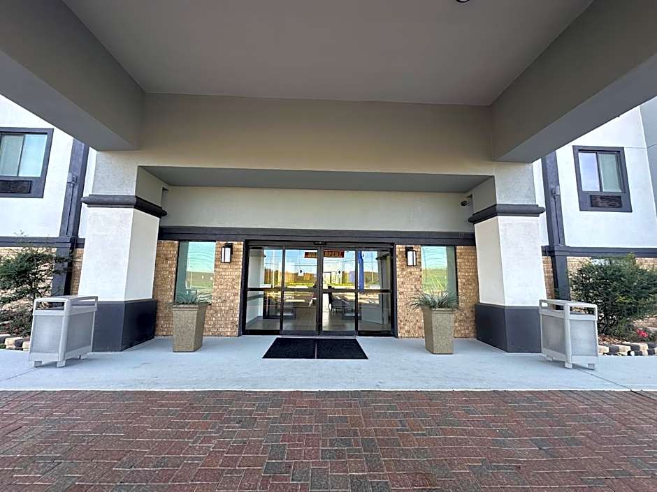 Comfort Inn & Suites