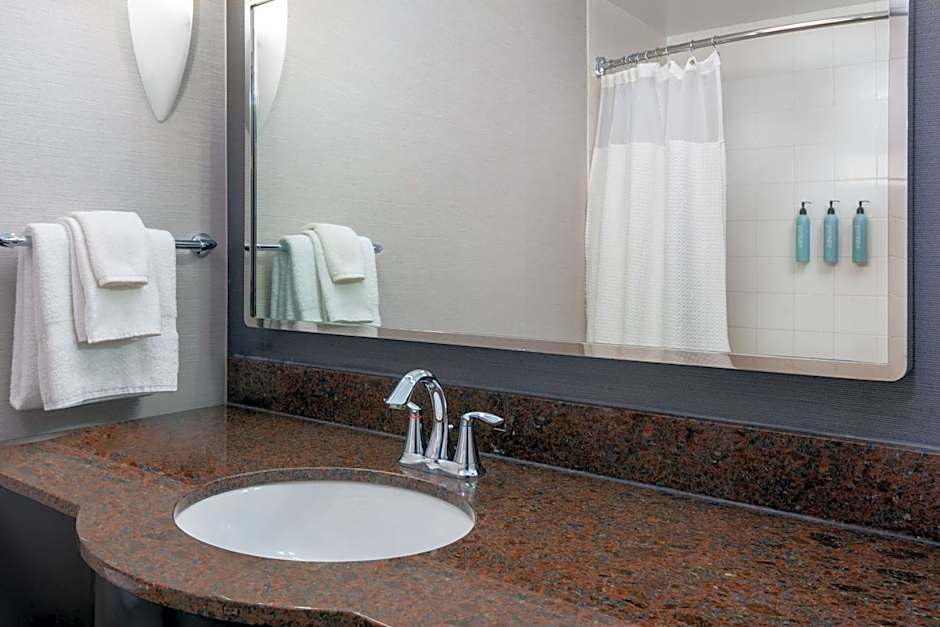 Courtyard by Marriott Sarasota at University Town Center