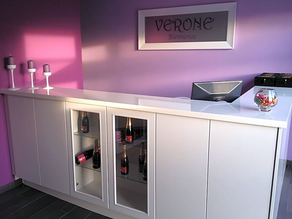 V E R O N E - Rooms & Suites - Liège - Rocourt
