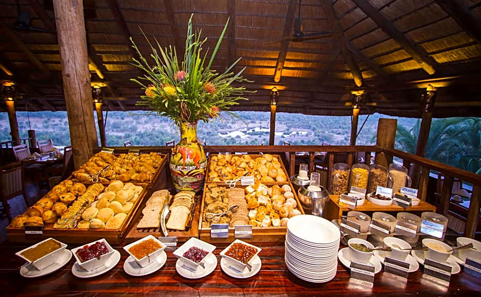 Victoria Falls Safari Lodge