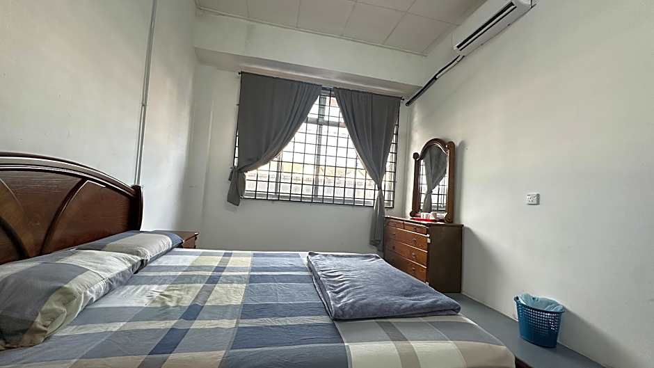 Jiaxin Dormitory Puteri Wangsa