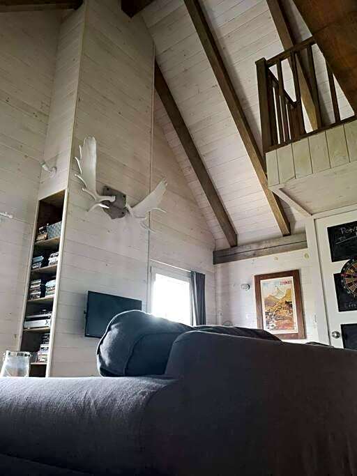 CHALET RIVIÈRE ETCHEMINS, Un endroit unique