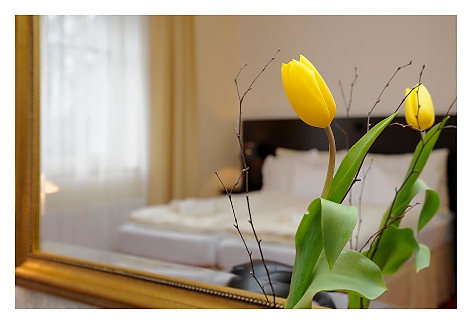 Pytloun Design Self Check-in Hotel