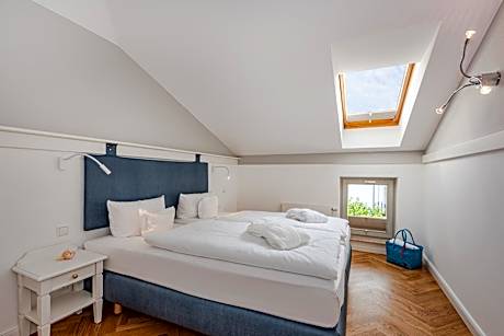 Family Suite (Annex)