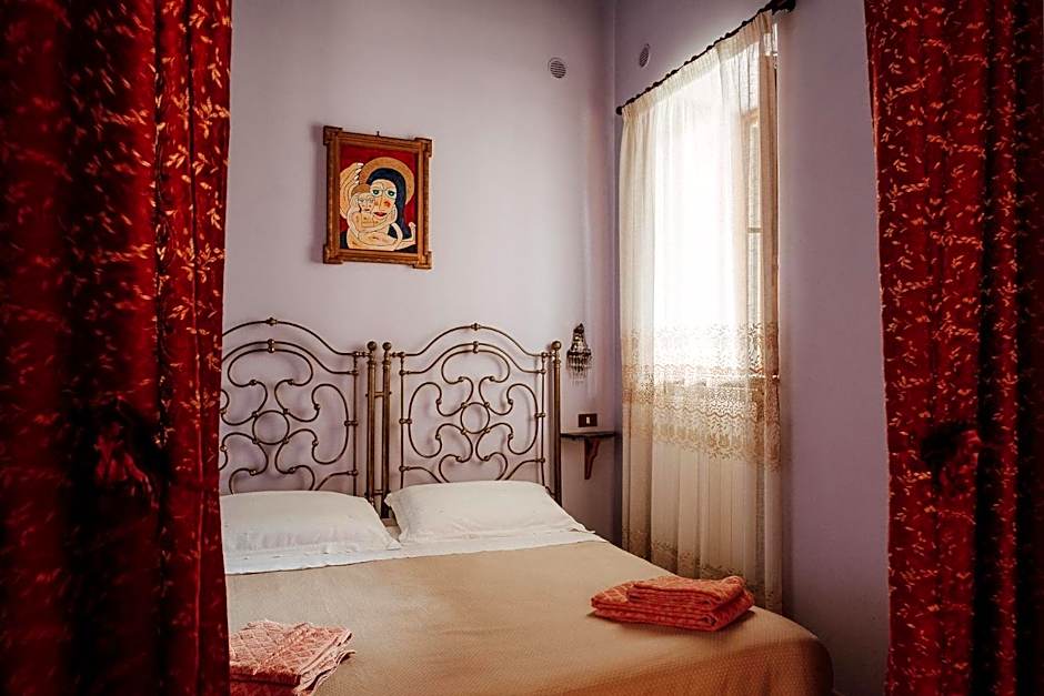 La Baronessa B&B – Riposto, CA