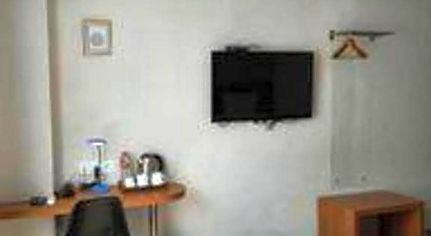 Hart Hotel Premium Rapatmaja