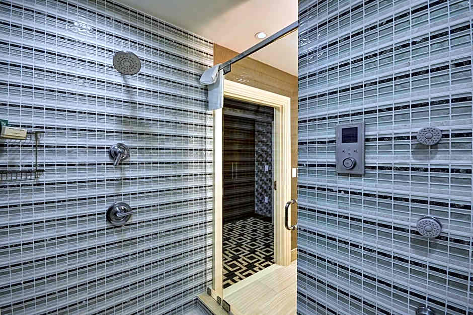 Hilton Checkers Los Angeles