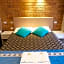 Sapphire Palms Motel
