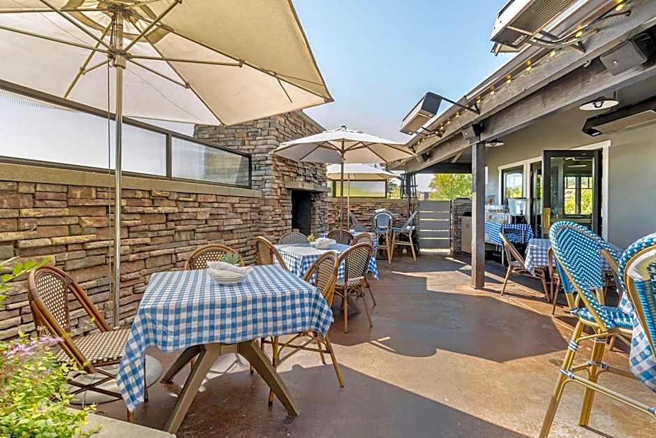 Best Western Plus Novato Oaks Inn