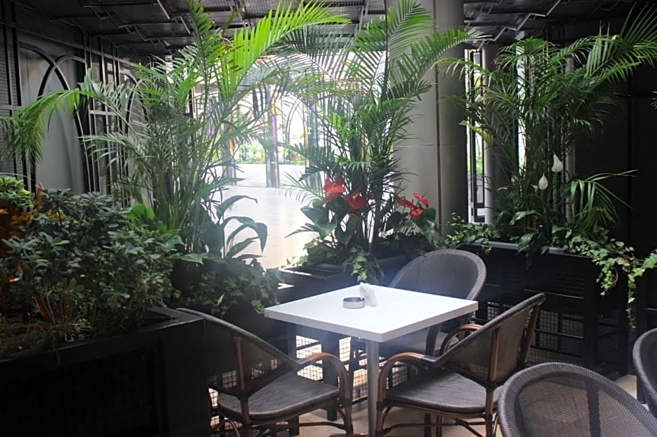 El Sheikh Suites Hotel