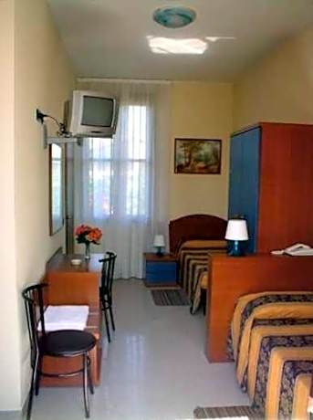 Triple Room with Shared Bathroom