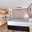 Quality Inn Railway Motel