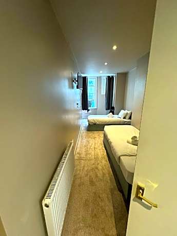 Twin room-Standard-Ensuite