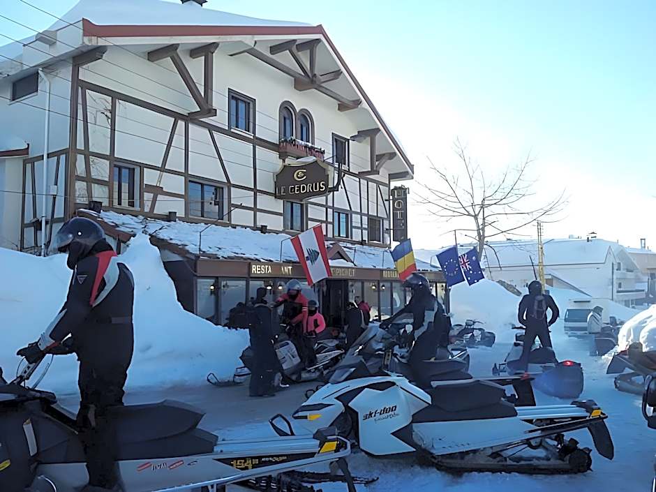 Le Cedrus Hotel
