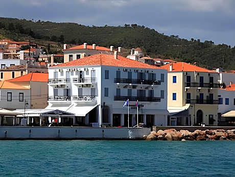 Klimis Hotel