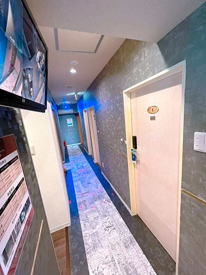 誠家　MAKOTO HOSTEL