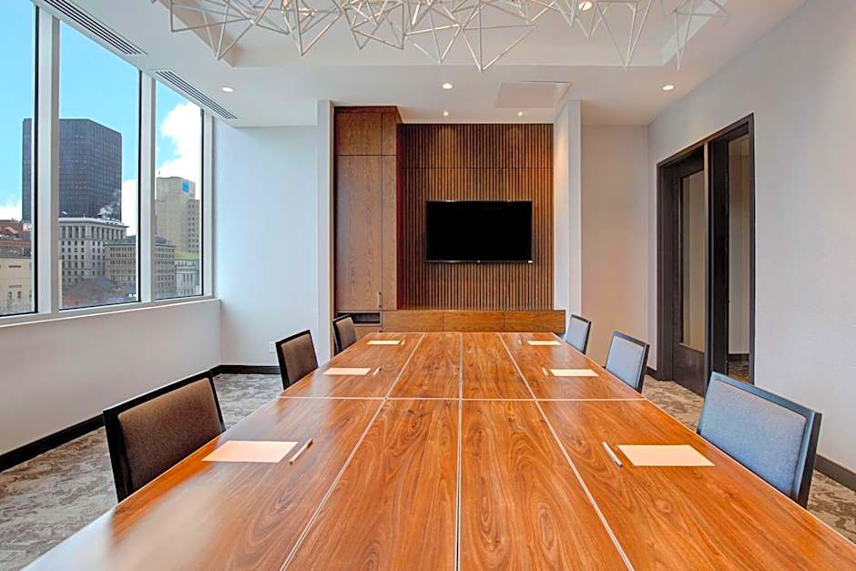 Homewood Suites By Hilton Montreal Downtown