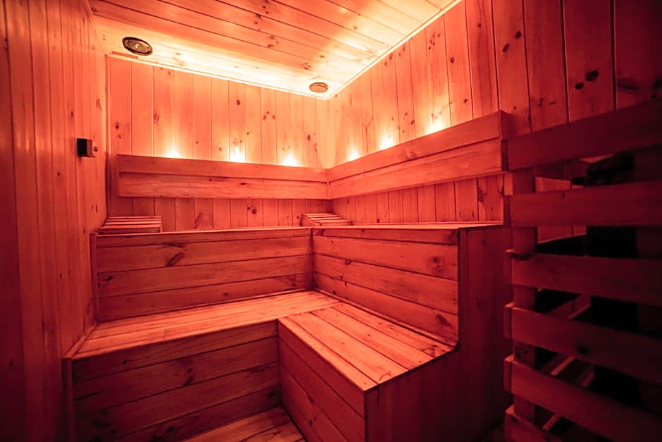 DoubleTree by Hilton Trujillo