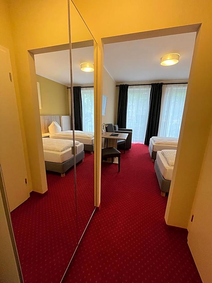 Palm Premium Hotel & Apartments