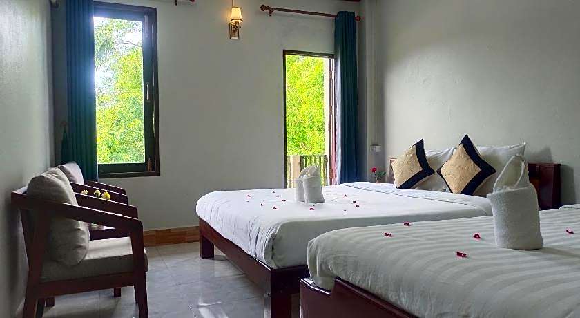 Vangvieng Dokchampa Resort