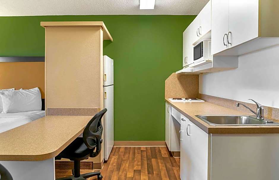 Extended Stay America Suites - Toledo - Holland