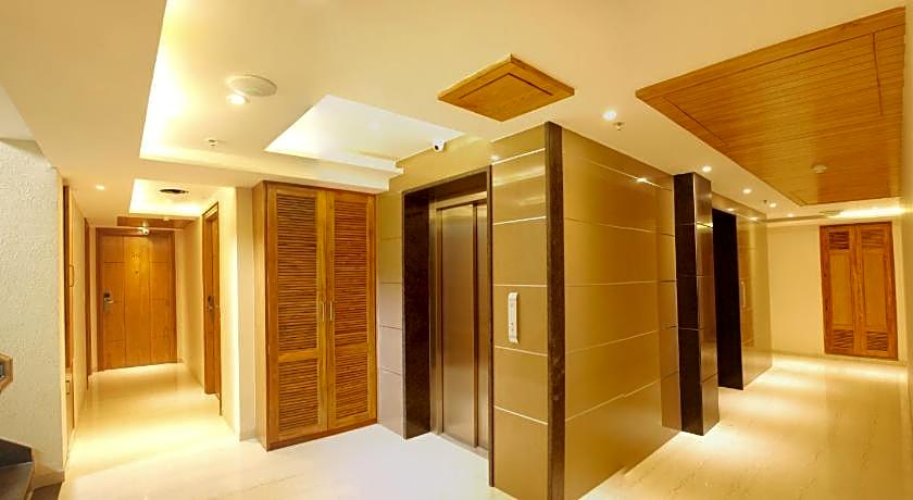 Glades Hotel Mohali - Chandigarh