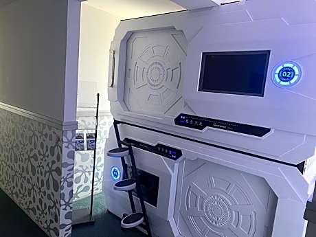 SpaceNights Rügen (Capsule-Hotel)
