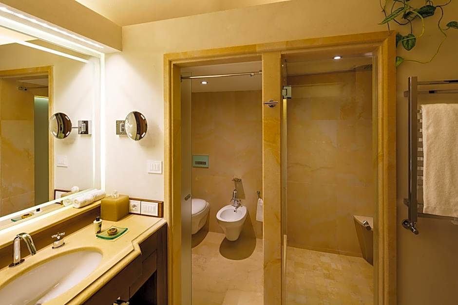 Monastero Santa Rosa Hotel & Spa