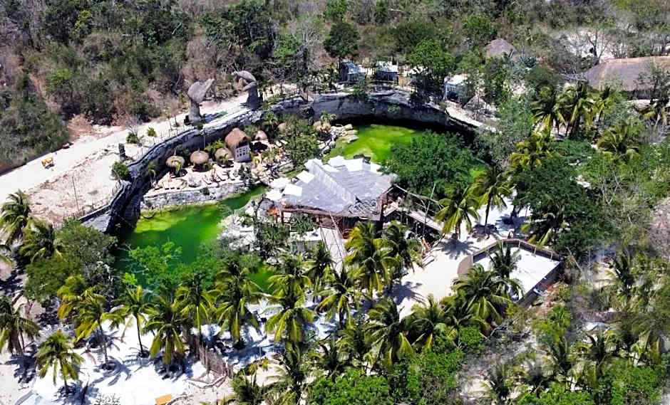Zenote Sanctuary