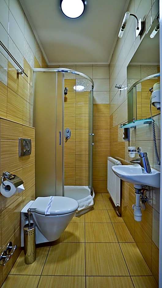 Hotel Made in Napoli by Siervo Międzybórz