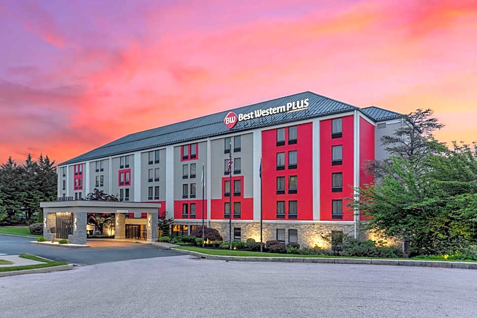 Best Western Plus Heritage Rail Inn & Suites