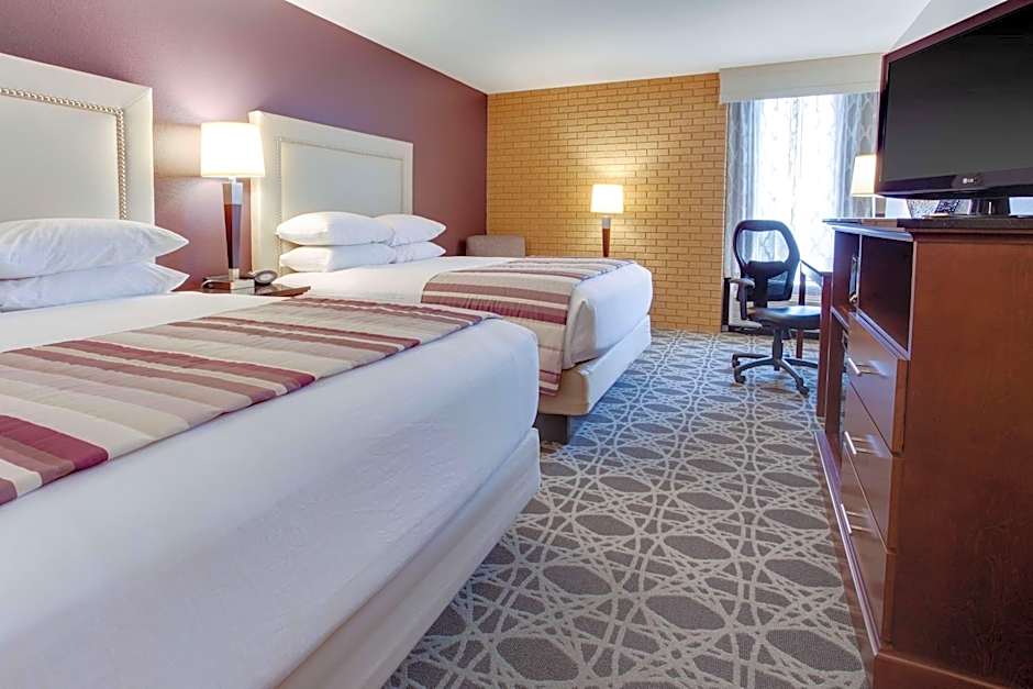 Drury Inn & Suites Louisville