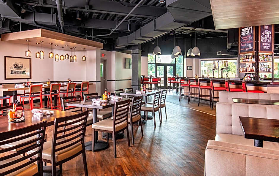 Holiday Inn Newport News - Hampton By IHG