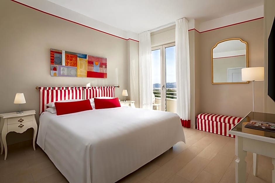Hotel Sina Astor