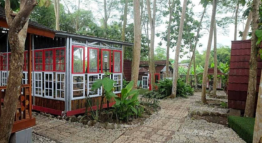 Urbanview Villa Lukulo Kebumen by RedDoorz