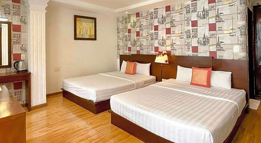 Little Brick Saigon Hotel