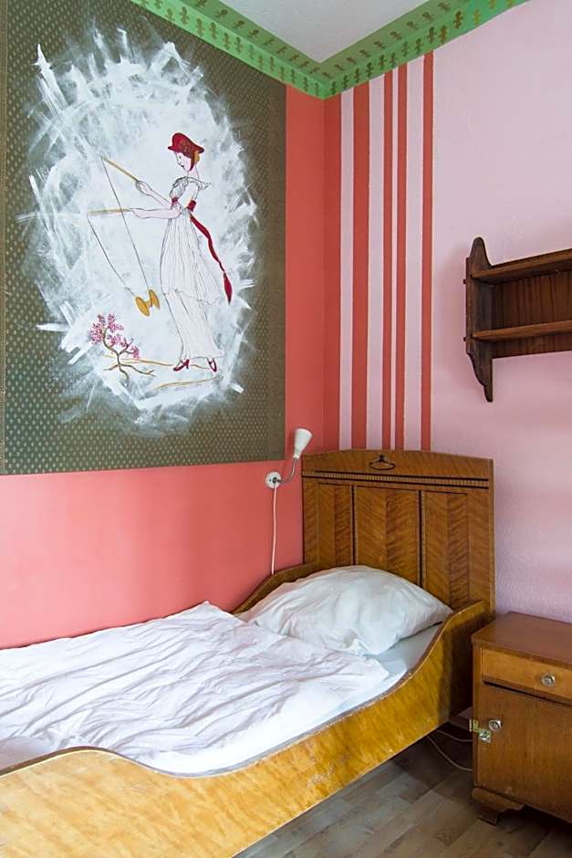 Labyrinth Hostel Weimar