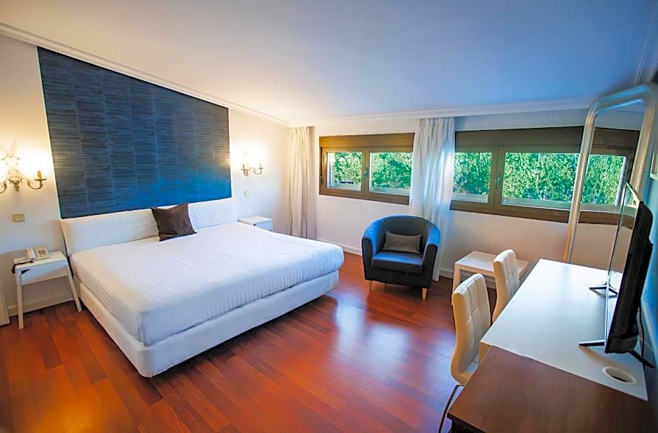 Hotel Conde Rodrigo II by eme hoteles