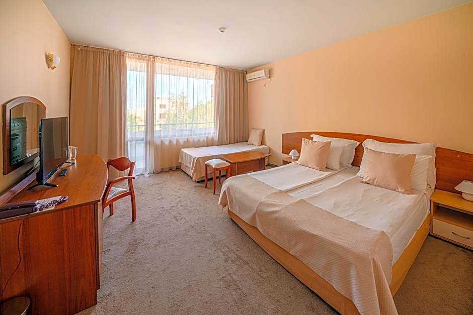 Perla Plaza Hotel - All Inclusive