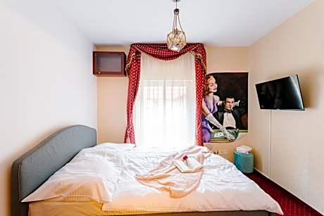 Budget Double Room without private bathroom