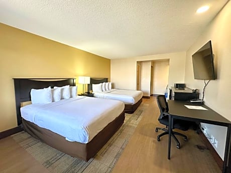 Two Queen Size Beds